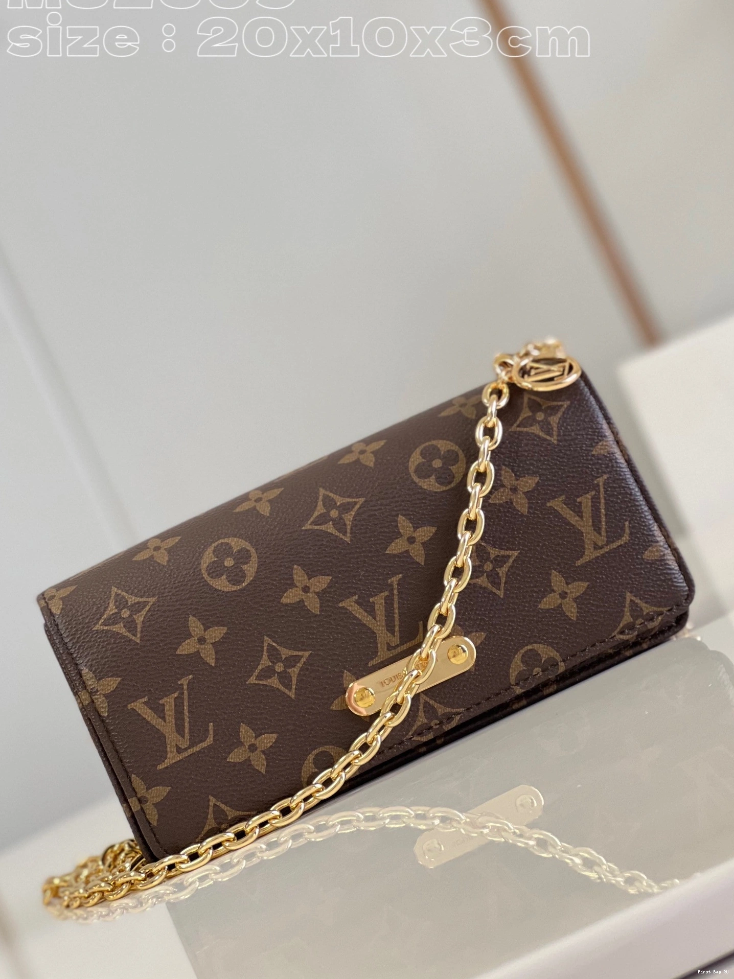 Firstbag ru VUITTON Chain On Wallet LOUIS Lily 0806